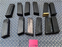 W - LOT OF 12 AMMUNITION MAGS (Q149)