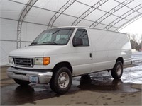 2003 Ford E350 SD Van