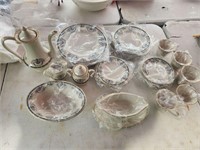 Pickard navarre 30 piece china set