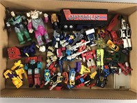 Lrg Transformers Lot w/ G1 Pretender Shells