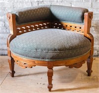 Victorian / Eastlake Slipper Chair