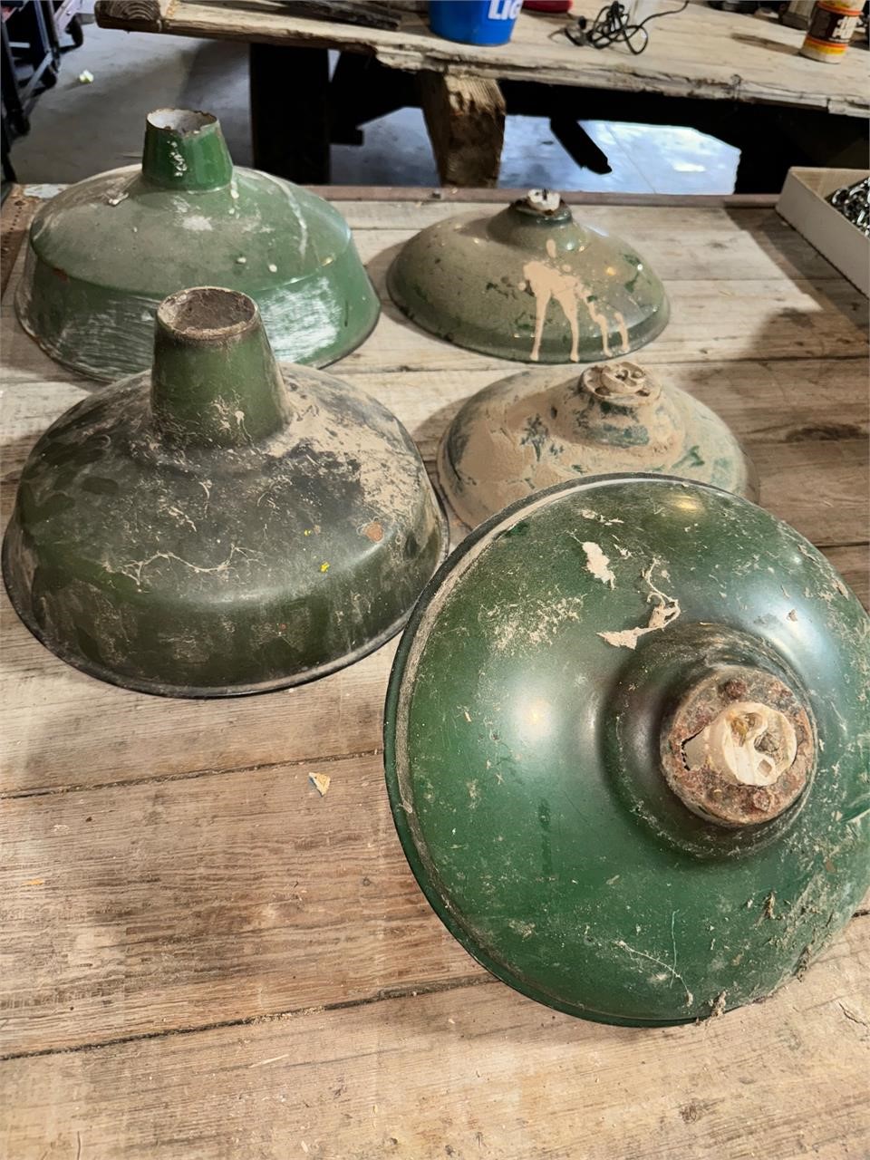 Lot of (5) GREEN barn lights