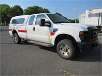 08 Ford F250  Pickup WH 8 cyl  4X4; Started with