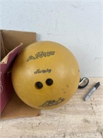 AMF The Angle Gold Bowling Ball