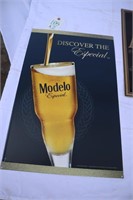 Point Classic and Modelo Especial Signs