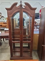 34" 19th Cent. Mirrored Display Curio Cabinet