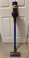Dyson SV10 Vacuum with Charger