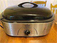 Rival Roaster Oven 18QT with Buffet Server