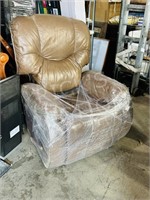 La-Z-Boy Reclina-way leather recliner