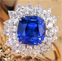 4.2ct Natural Sapphire 18Kt Gold Ring