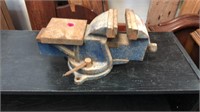 Vintage bench vice