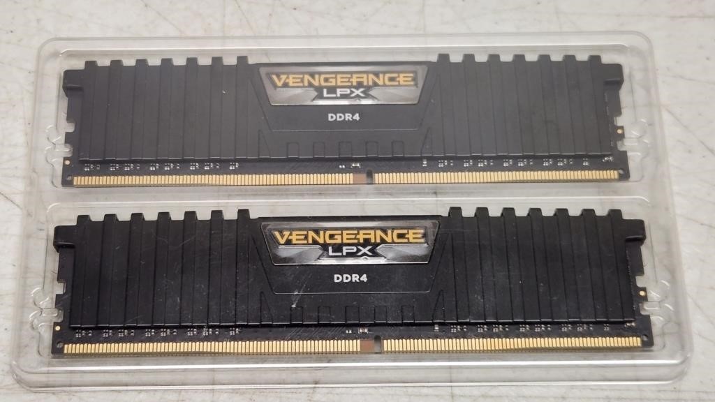 Corsair Vengeance LPX 16GB (2 X 8GB) DDR4 3600