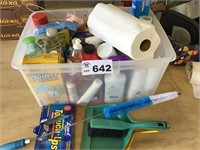 TOTE OF CLEANING SUPPLIES