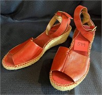 Gently Used Clarks Sandals
