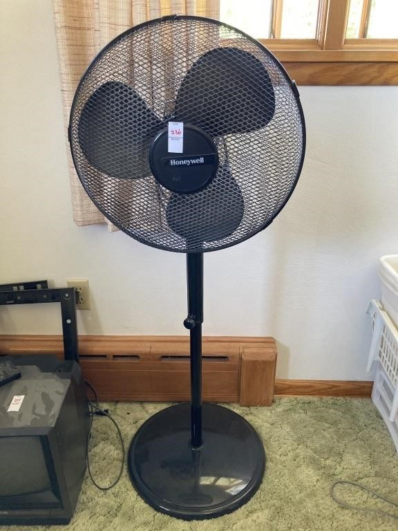 Honeywell elecyric stand fan