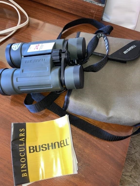 Bushnell binoculars in case waterproof fog proof