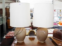 Pair good ceramic table lamps