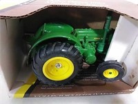 Die-cast John Deere 1953 Model D toy tractor