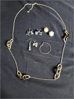 Necklace and various pairs of Earings