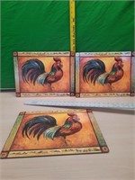 Cork rooster place mats