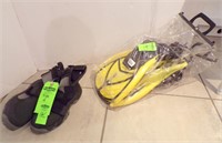 SIZE 6 WATER BOOTS & FLIPPERS