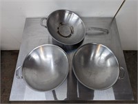 S/S WOK, 14" - 2 ARE W/OUT HANDLE *BID PER ITEM