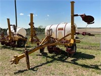 KBH LIQUID FERTILIZER APPLICATOR, LA03022, PULL TY