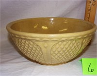 yellow crock mixing bowl (louisville)