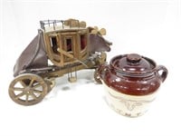 Vintage Toy Stagecoach & Mini Bean Pot