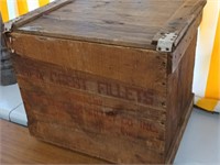 Sea Crest Fillets wood advertising shipping box