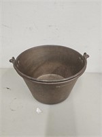 Brass pot