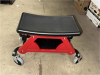 HEAVY DUTY ROLLING SEAT WITH ORGANIZER