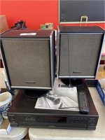 PANASONIC SPEAKERS AND STEREO