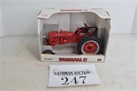 1/16 Farmall C