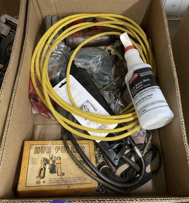 Box of Hub Pulley - Bottle Jack - Rope & More