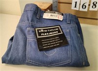 David Taylor Jeans  2' nseam New