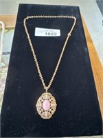 Vintage Avon rare necklace