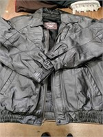 interstate leather bomber jacket size 2XL