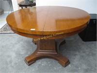 44 Inch Round Oak Veneer Pedestal Table