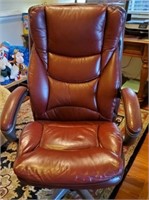 LEATHER TYPE OFFICE CHAIR