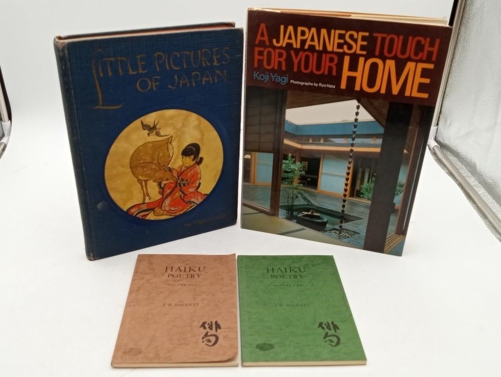 Haiku Poetry & Little Pictures Of Japan Books