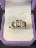 Ring stamped 925 size 10 (box not included)