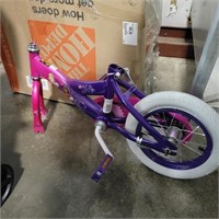 Childrens disney princess bike w/ training wheels