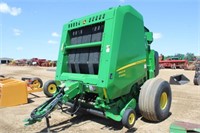 2019 JD 560M Round Baler #1E0560MDAKK456678