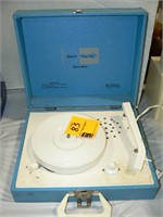 IMPERIAL "PARTY TIMES" PORTABLE RECORD PLAYER
