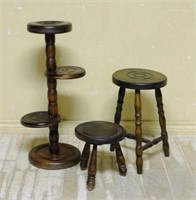 Bulls Eye Accented Plant Stand and Stools.