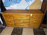 Vintage Broyhill Dresser