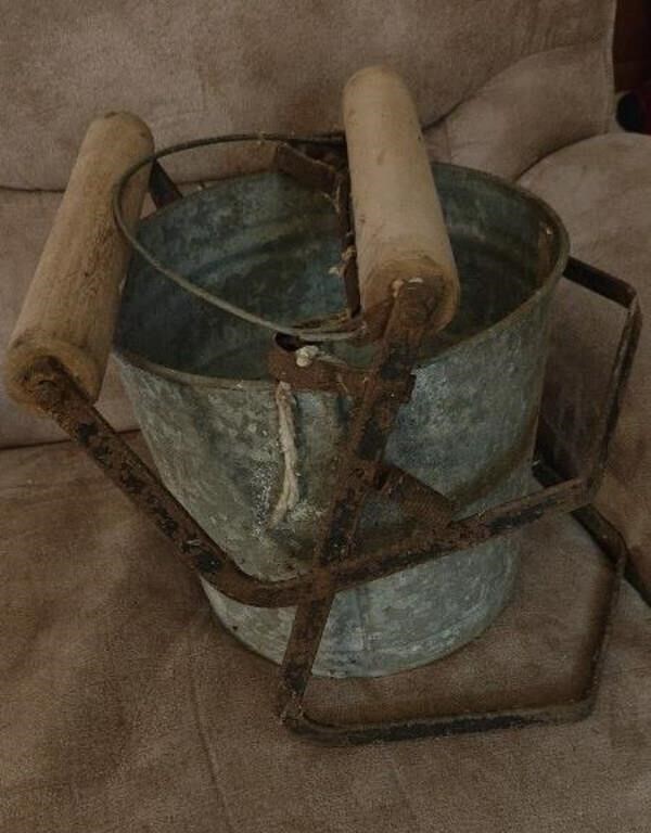 Antique Wash Bucket w/ Wringer