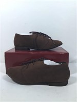 New Breckelle’s Size 6 Brown Suede Shoes