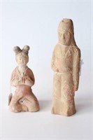 Set of 2 pottery figures comprising of